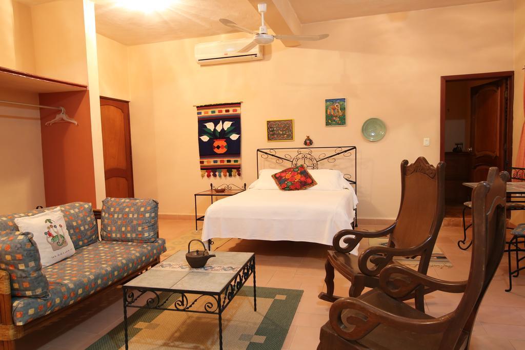 The Flycatcher Inn Retreat Hotel Santa Elena Dış mekan fotoğraf